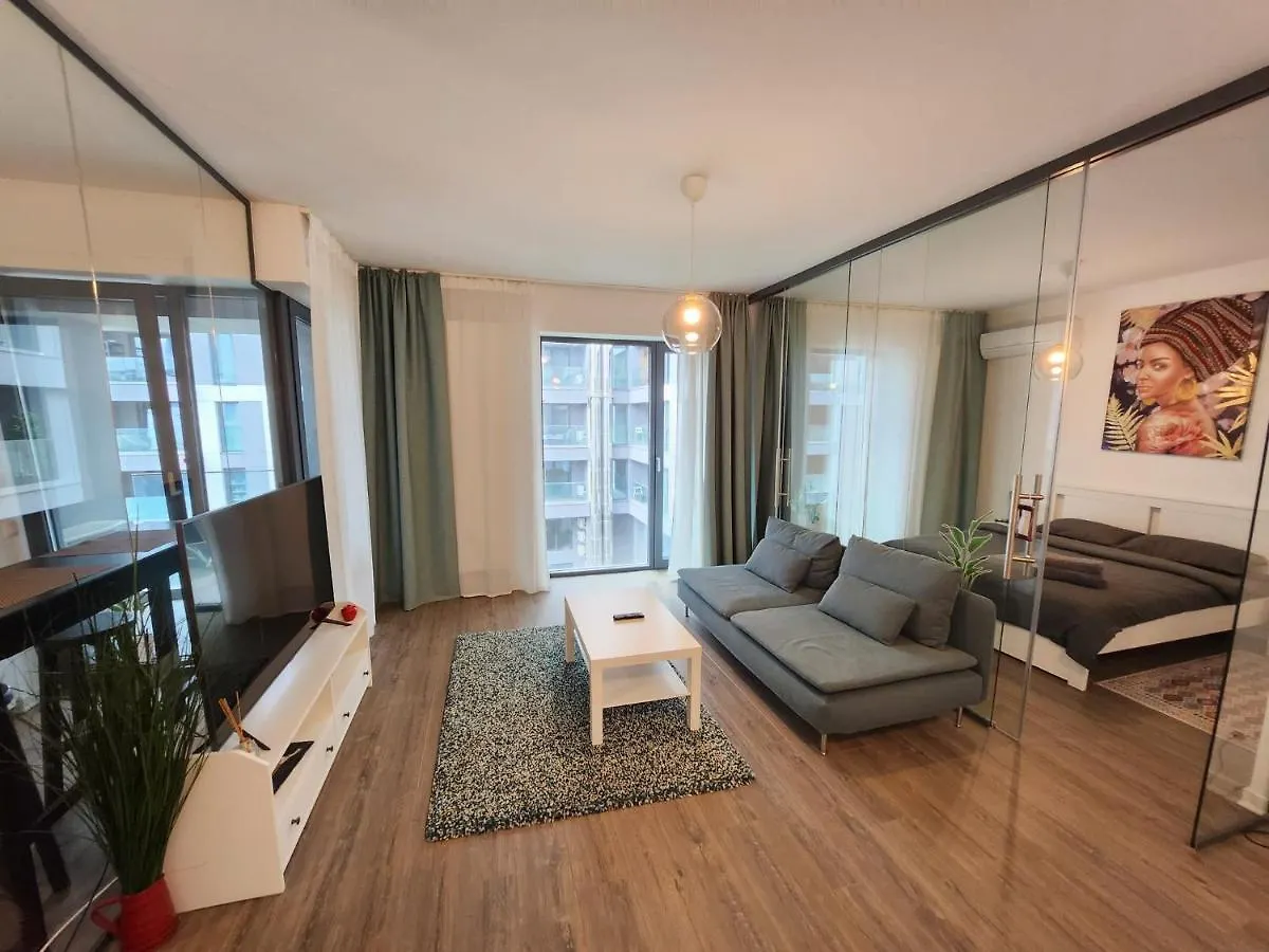 Cloud9 Residence Great Apartments 부쿠레슈티 0*,